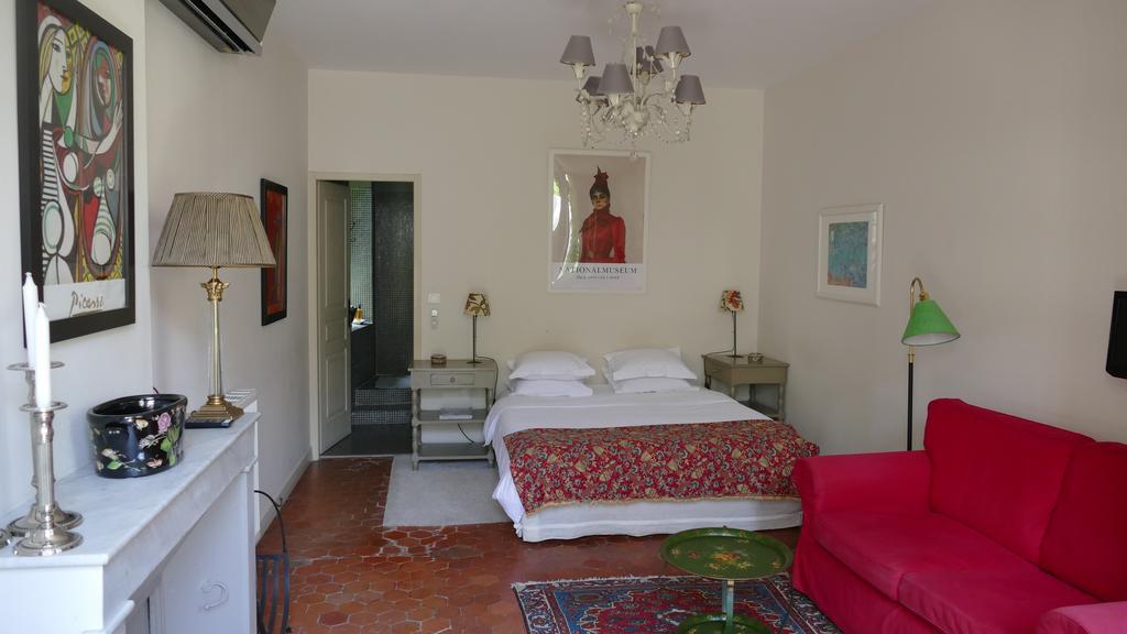 La Maison D'Isidore Saint-Rémy-de-Provence Camera foto